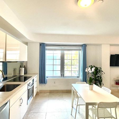 Beachfront Apt In Carlyle Hotel On Ocean Drive Miami Beach Esterno foto