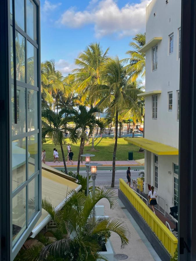 Beachfront Apt In Carlyle Hotel On Ocean Drive Miami Beach Esterno foto
